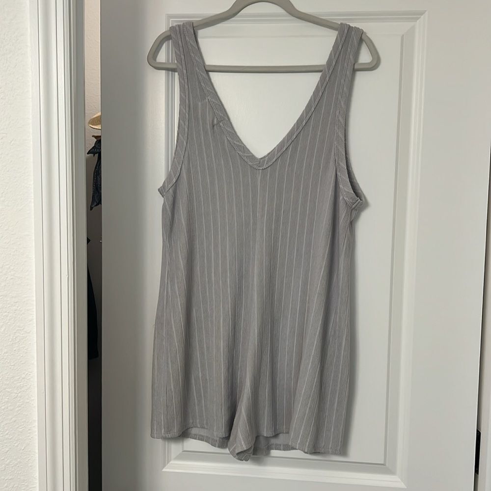 Grey jumper - Picture 3 of 3